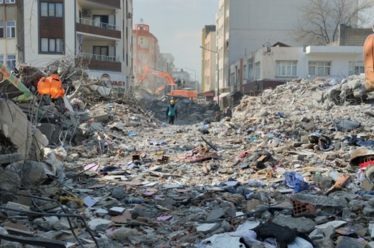 После землетрясений в Турции зафиксировали более 6 тысяч афтершоков