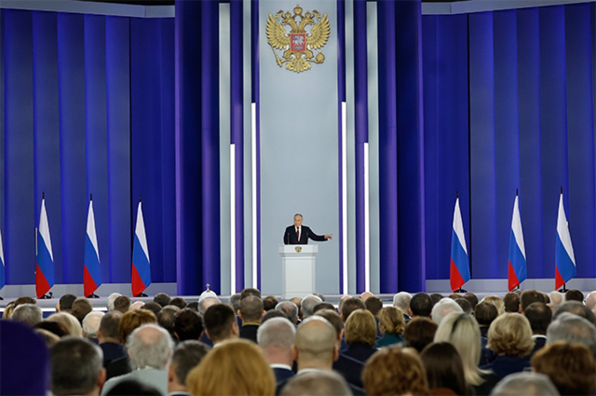 Путин: Запад прямо причастен к попыткам нанести удар по базам нашей авиации