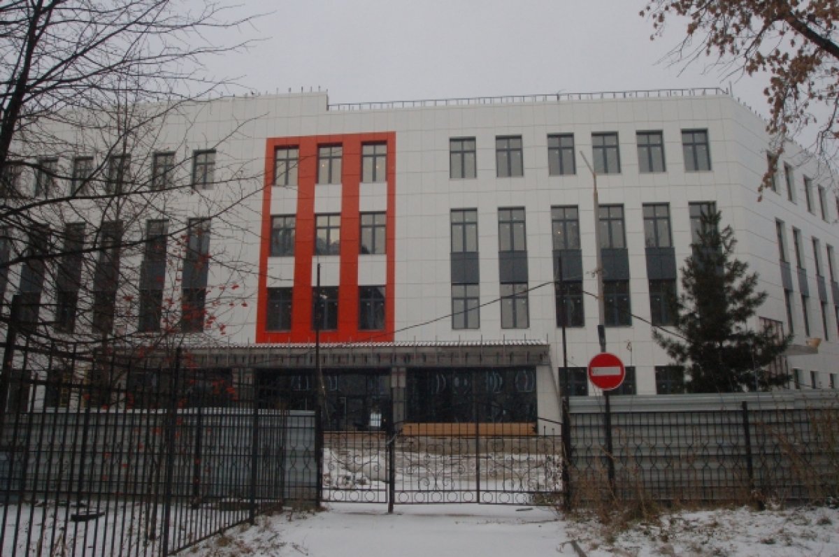 Власти не будут снижать объемы поддержки модернизации школ — Путин