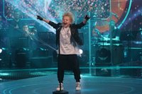 За талантливого певца из Красноярска проголосовало большинство телезрителей.