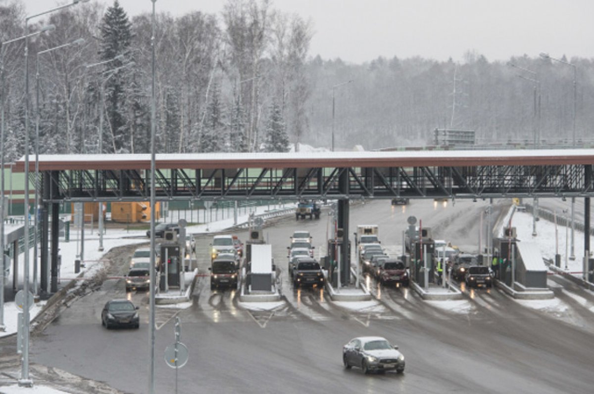 Трасса М-11 в Новгородской области открыта для движения после массового ДТП