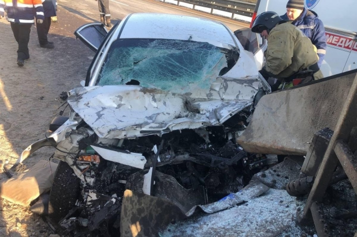 В Тверской области на М-11 погиб водитель легковушки в результате ДТП | АиФ  Тверь