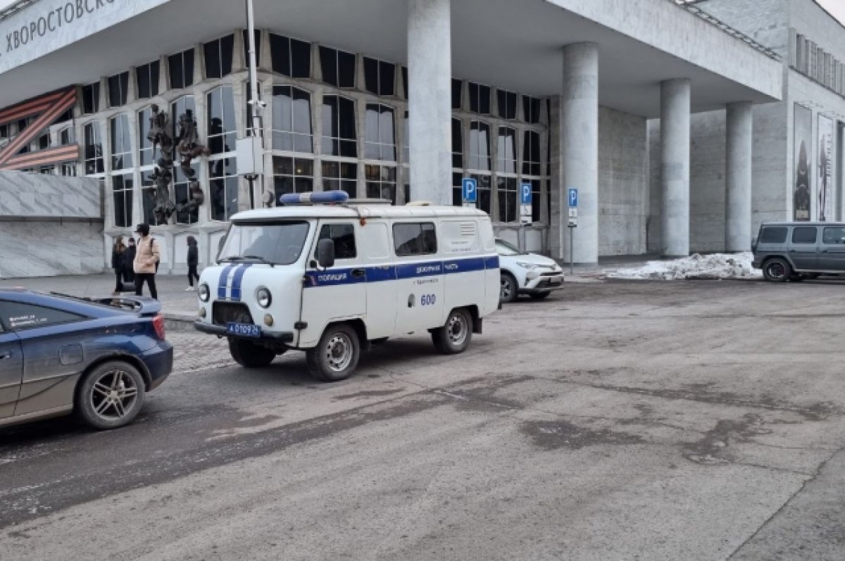 Полиция поставит на учет подравшихся в ТЦ Москвы подростков