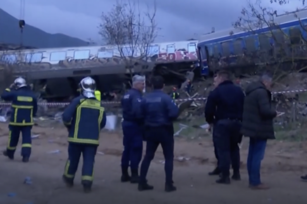 Число жертв столкновения поездов в Греции достигло 46 человек