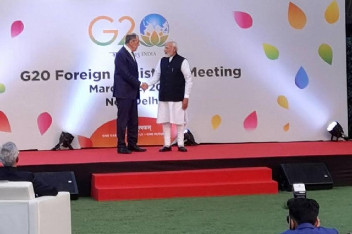 Глава МИД России и премьер-министр Индии встретились на G20