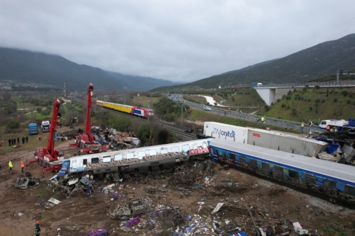 Количество жертв железнодорожной катастрофы в Греции увеличилось до 57