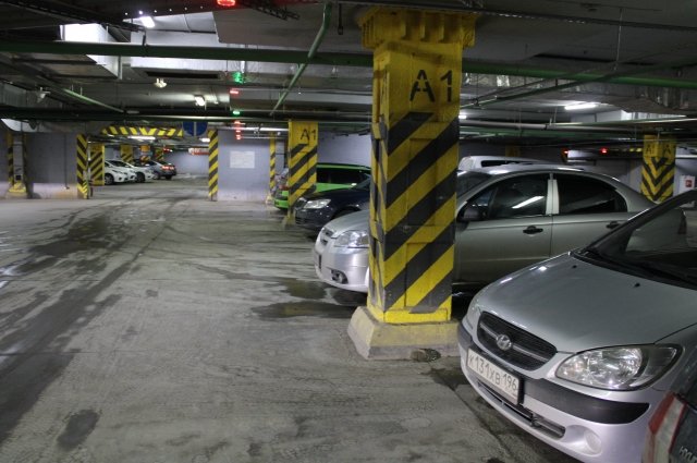 В Казани строят шикарный многоуровневый паркинг для министров. 
