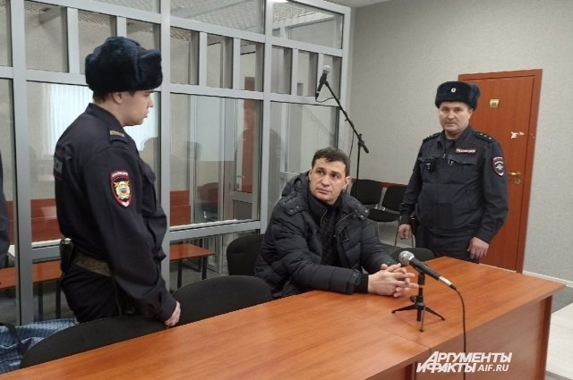 Александра Телепнёва взяли под стражу в зале суда.