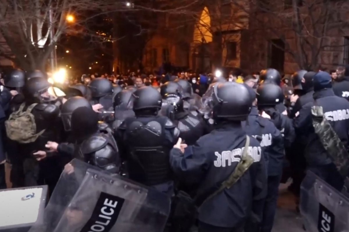 В Тбилиси полиция задержала 66 участников акции протеста