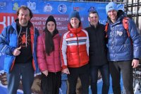 Спортсмены сборной команды России по лыжным гонкам в аэропорту Южно-Сахалинска.