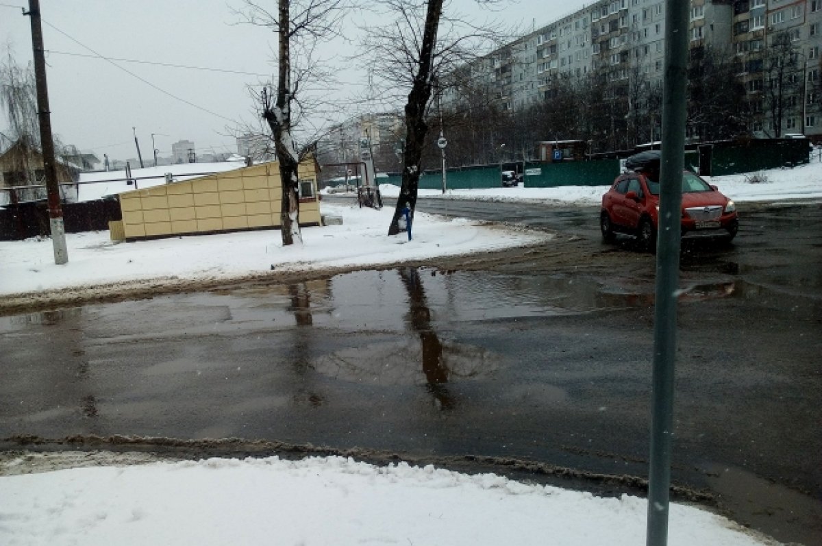 В Барнауле после потепления «поплыли» улицы