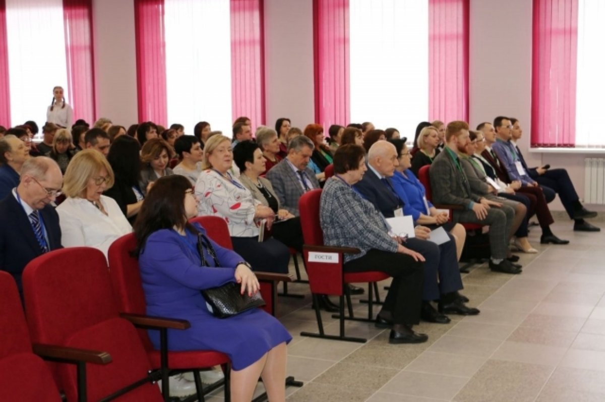 В Брянске стартовал региональный этап конкурса «Учитель года-2023»
