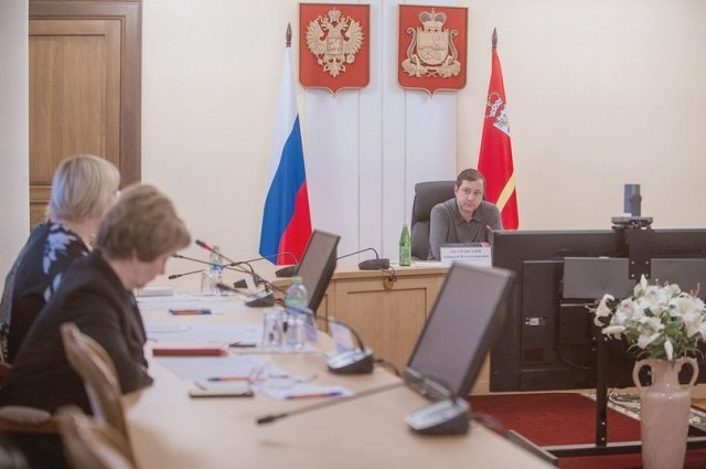 В Смоленске обсудили первые итоги работы Центра поддержки участников СВО и членов их семей.