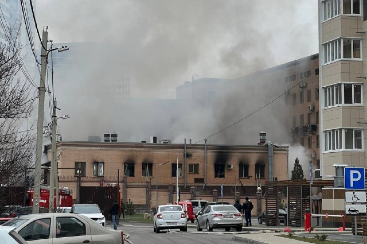 В ФСБ РФ рассказали о взрыве и пожаре в ростовском погрануправлении