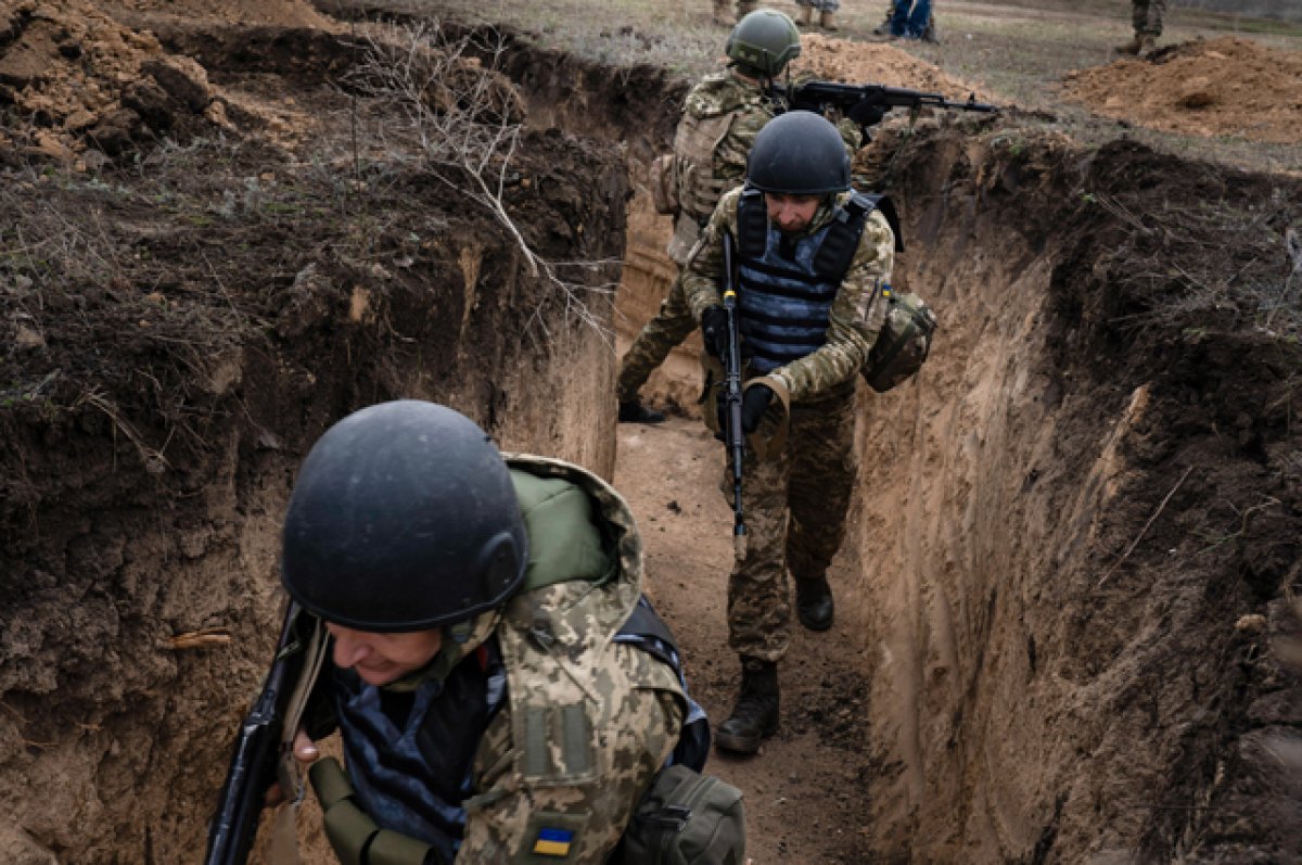 Экс-советник Пентагона Макгрегор: Россия уничтожила две армии Украины