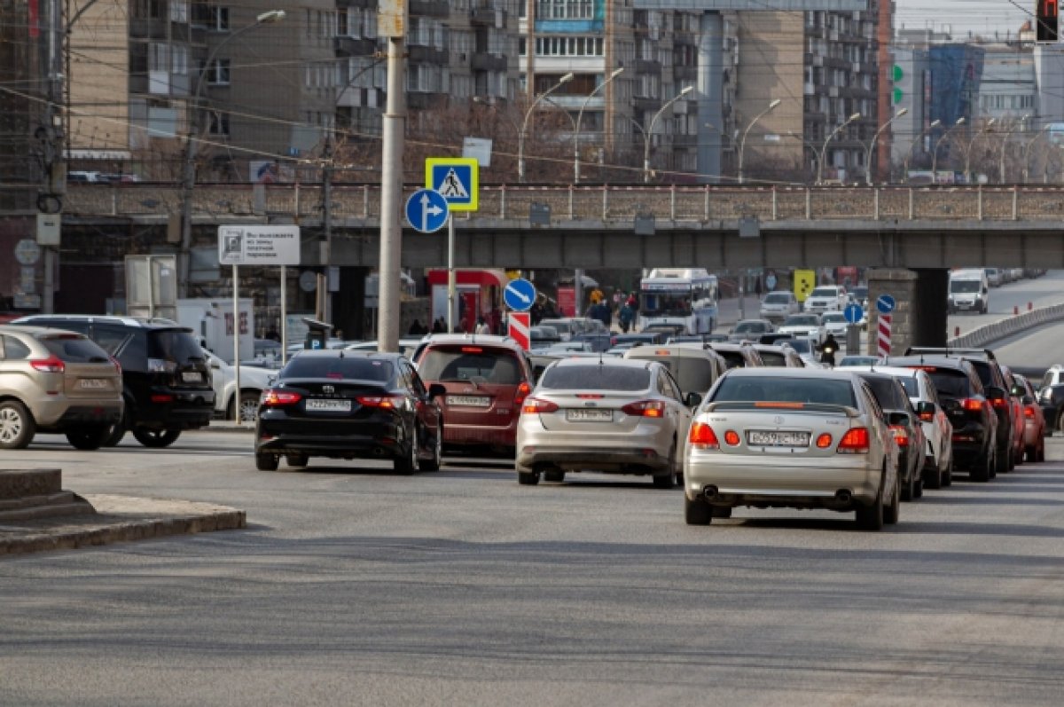 Жителя Новосибирска обманули на 1,2 млн при продаже AUDI Q5 в автосалоне |  АиФ Новосибирск