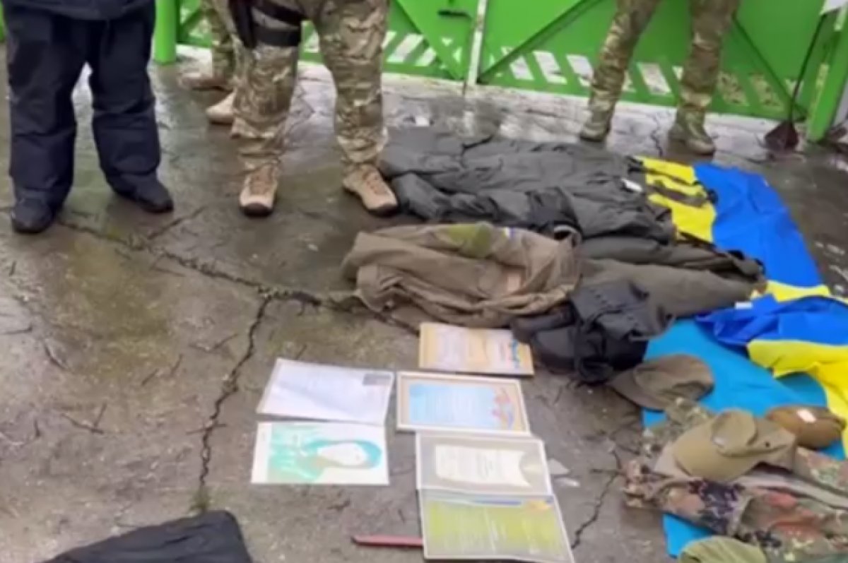 Кадыров показал видео с чеченскими омоновцами при зачистке жилого сектора