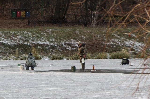 Рыбалка в парке Кузьминки, Москва.