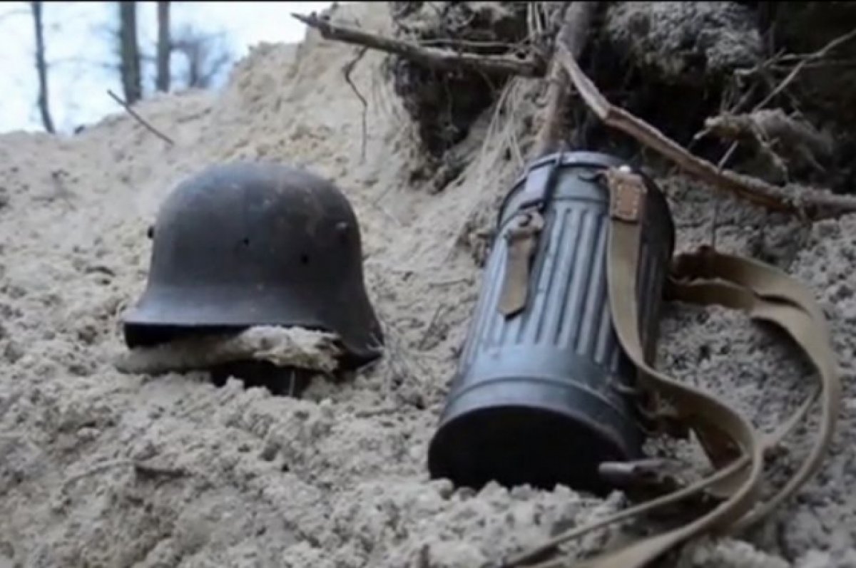 В Херсонской области российские солдаты нашли немецкую амуницию времен ВОВ