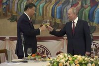 Лидер КНР Си Цзиньпин и президент РФ Владимр Путин.