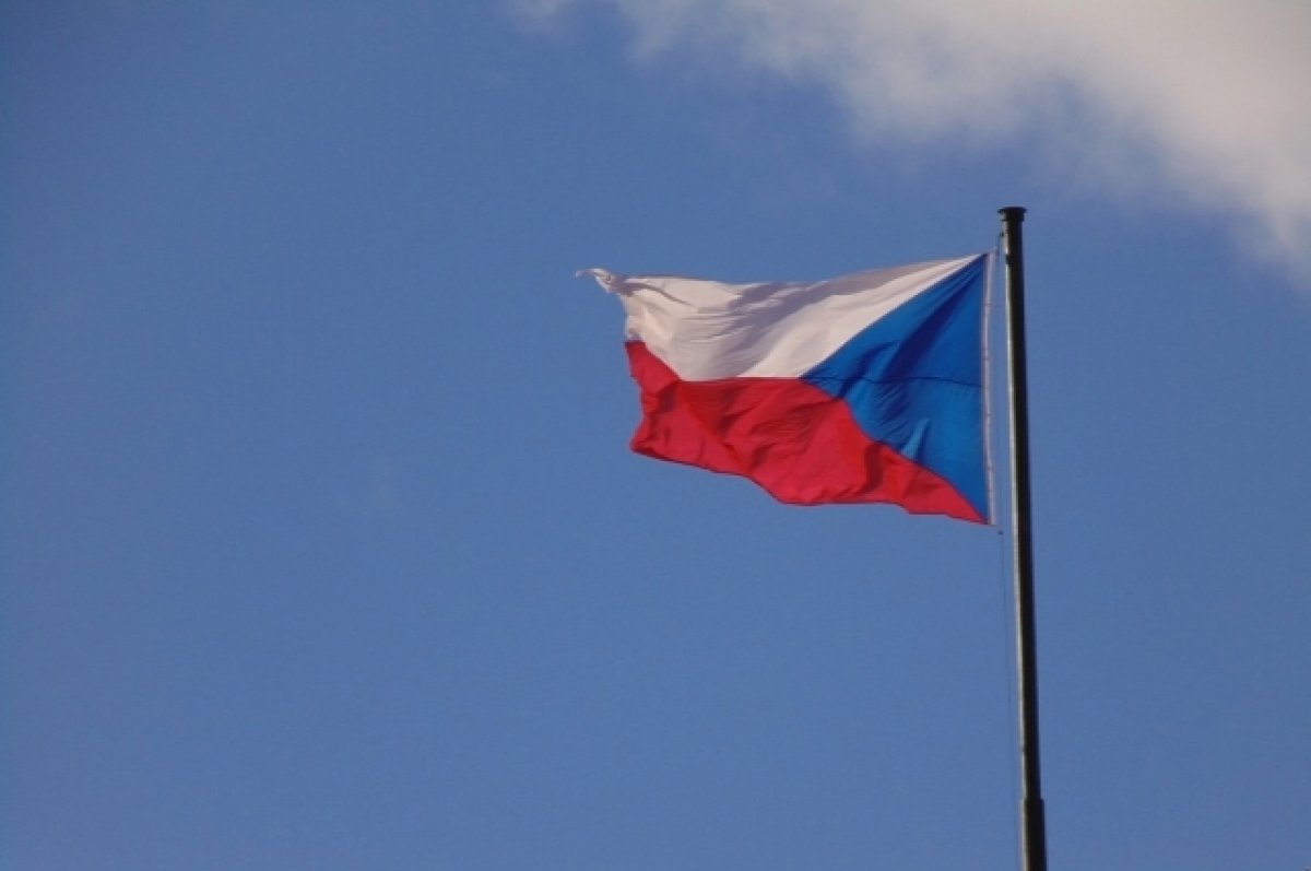 Президент Чехии признал исчерпание возможностей военной помощи Украине