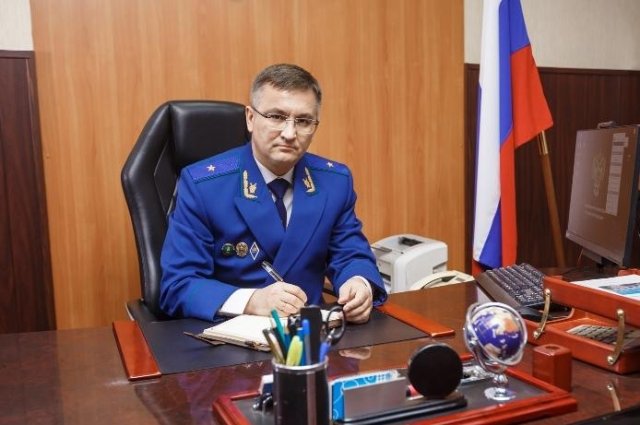 Прокурор Оренбуржья проведет прием жителей Ясного и Домбаровского.