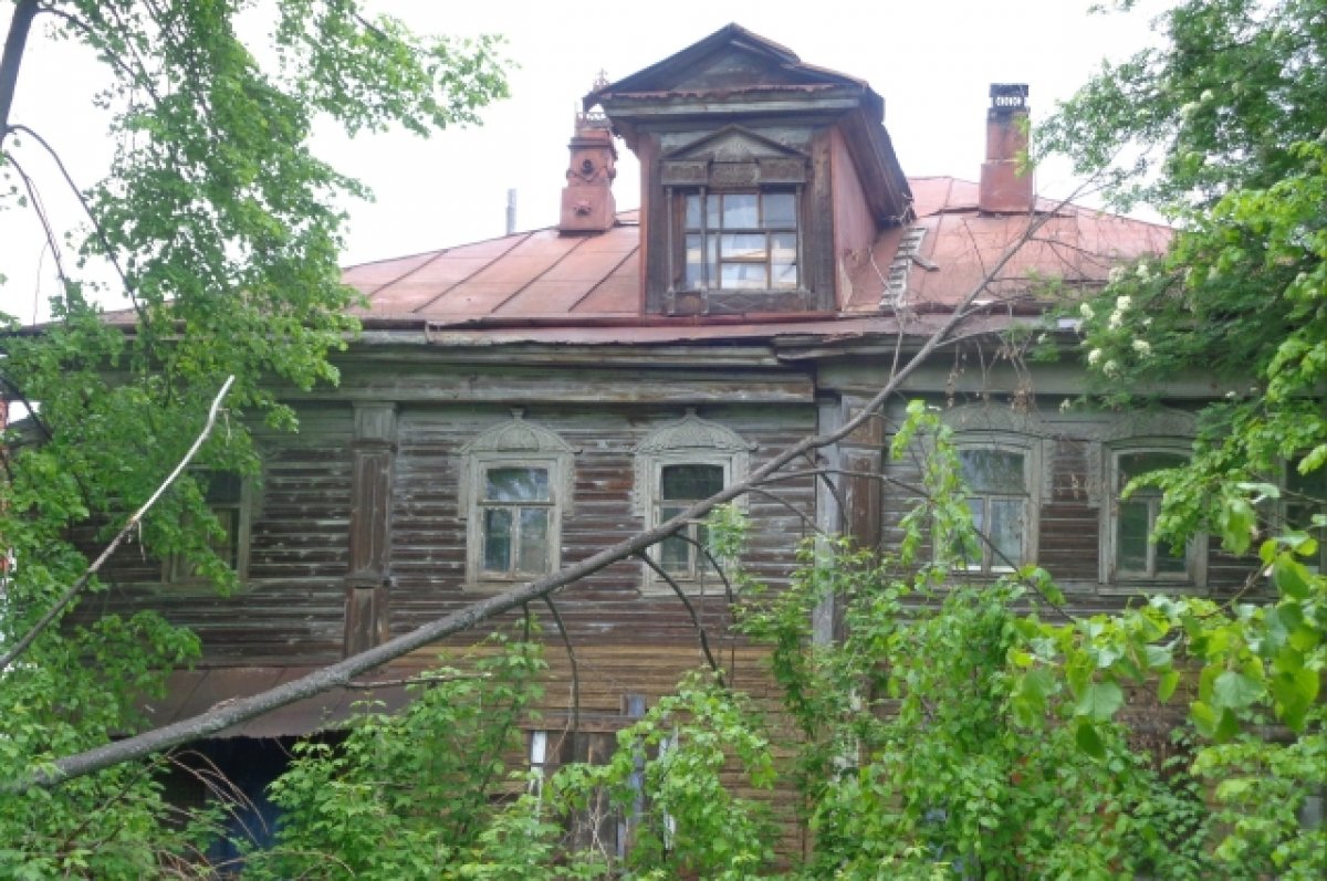 Просто святотатство!» Нижегородский экс-чиновник снёс старинный дом | АиФ  Нижний Новгород