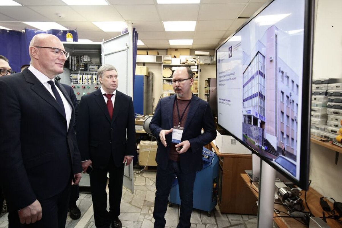 Российские технологии на экспорт. Вице-премьер Чернышенко посетил УлГУ