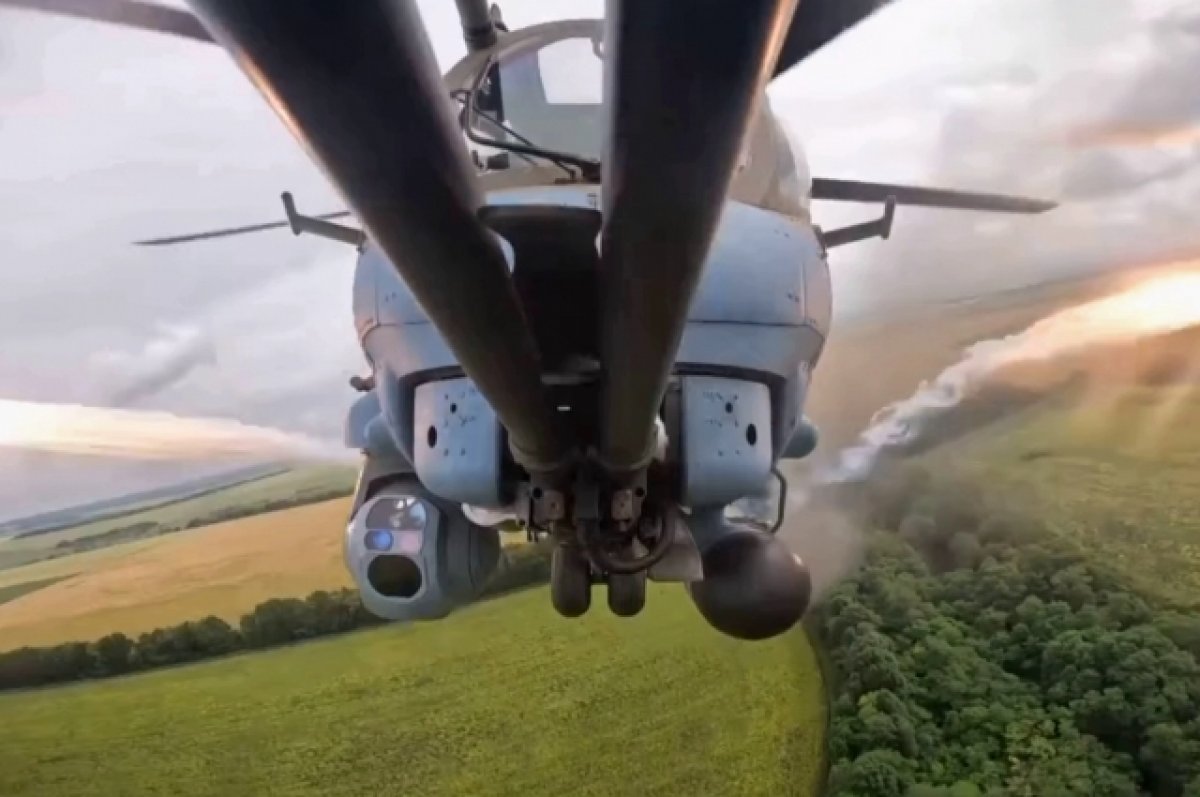 ТАСС: два российских вертолета поразили критически важные объекты Украины
