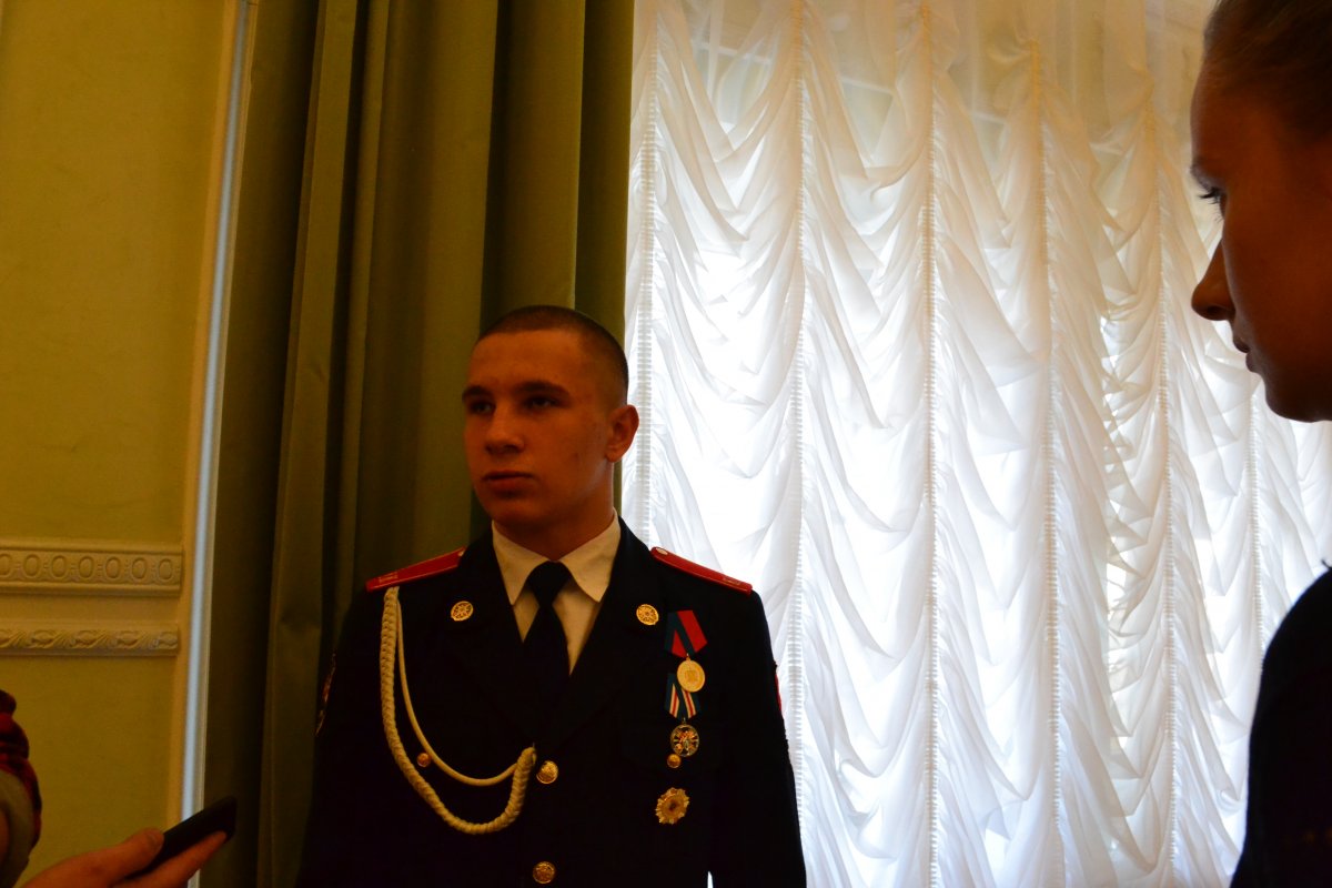 Спасший детей из Зимней вишни школьник Дмитрий Полухин стал военным