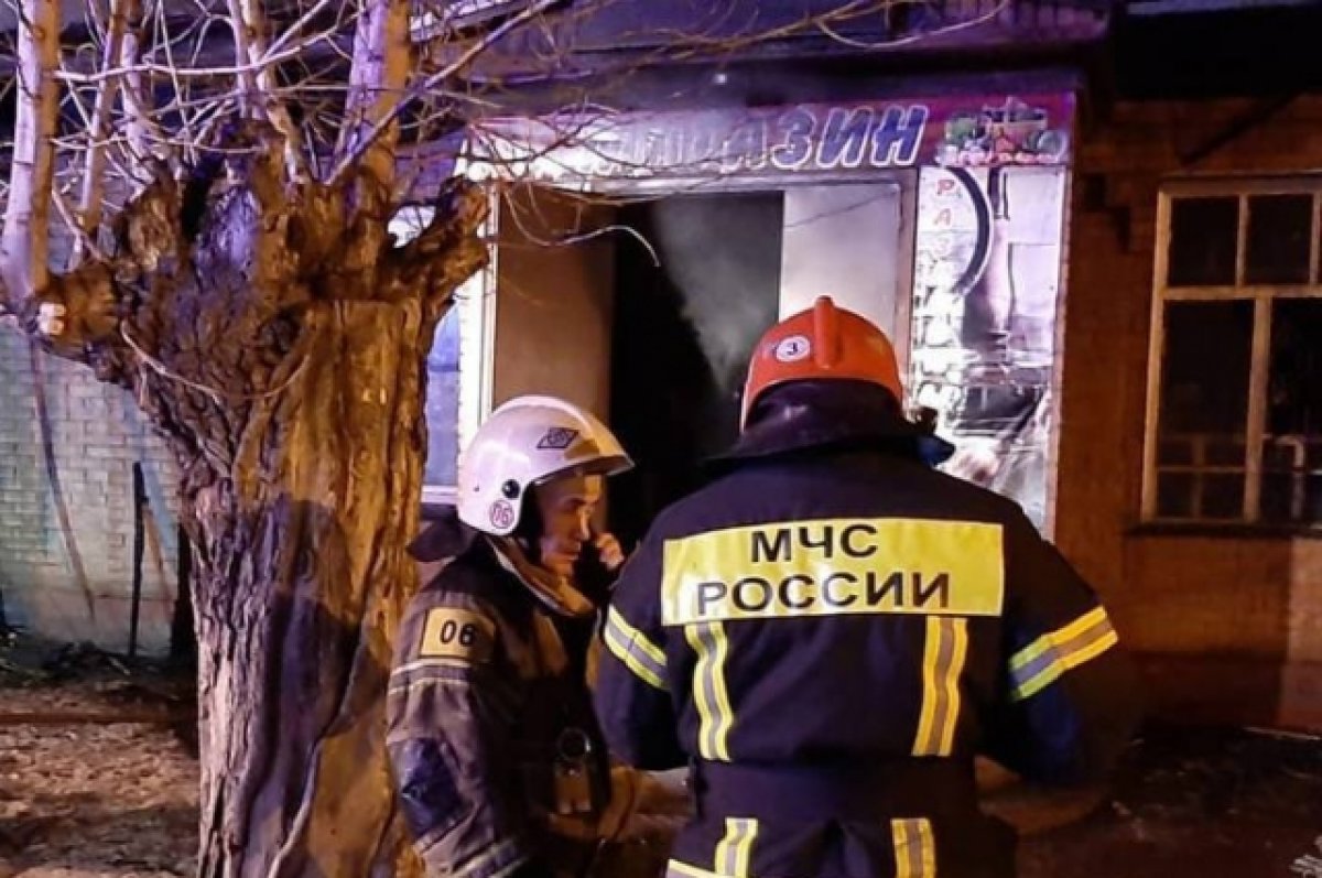 В Бердске произошел крупный пожар в магазине