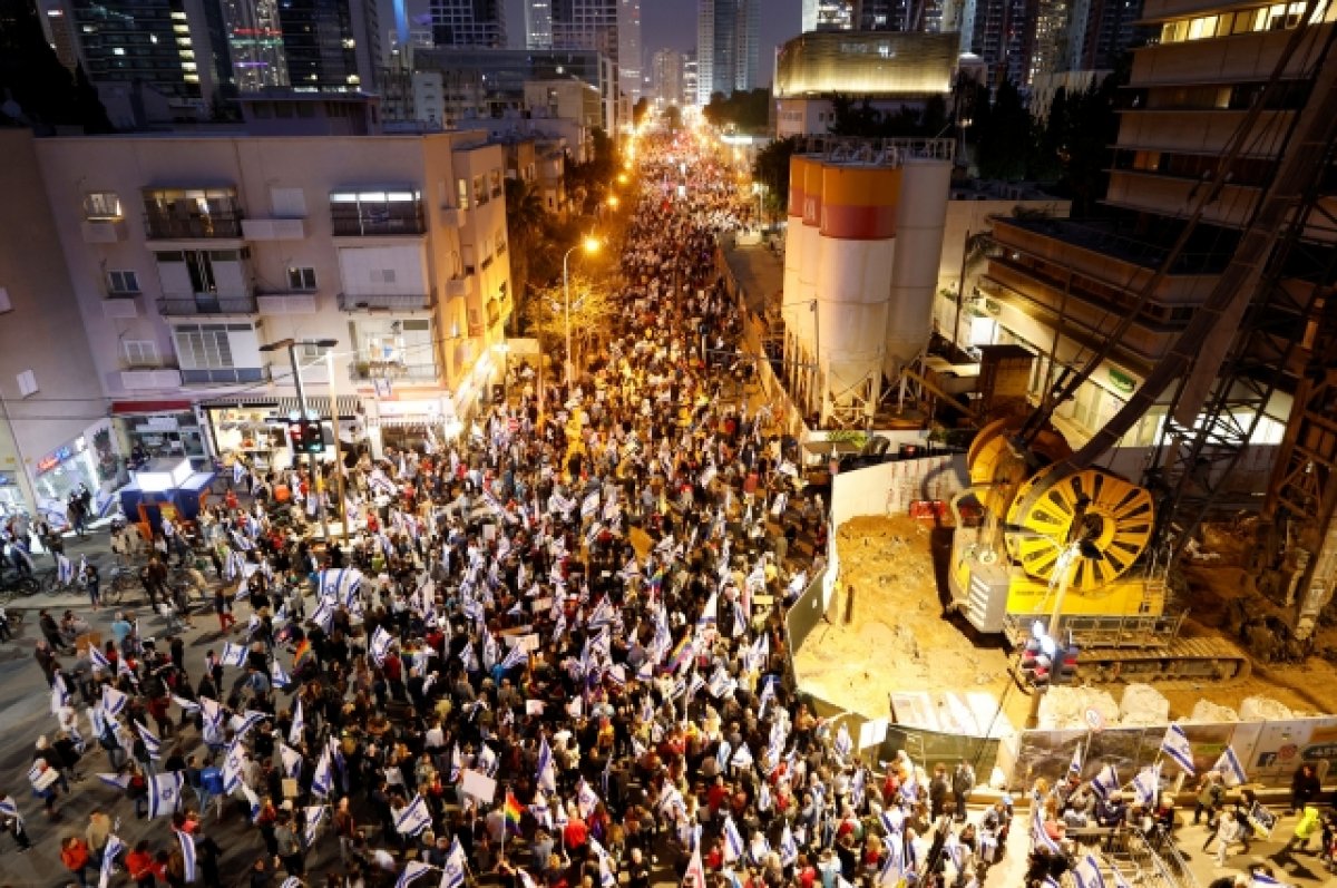На протесты против судебной реформы в Израиле вышли около 630 тысяч человек