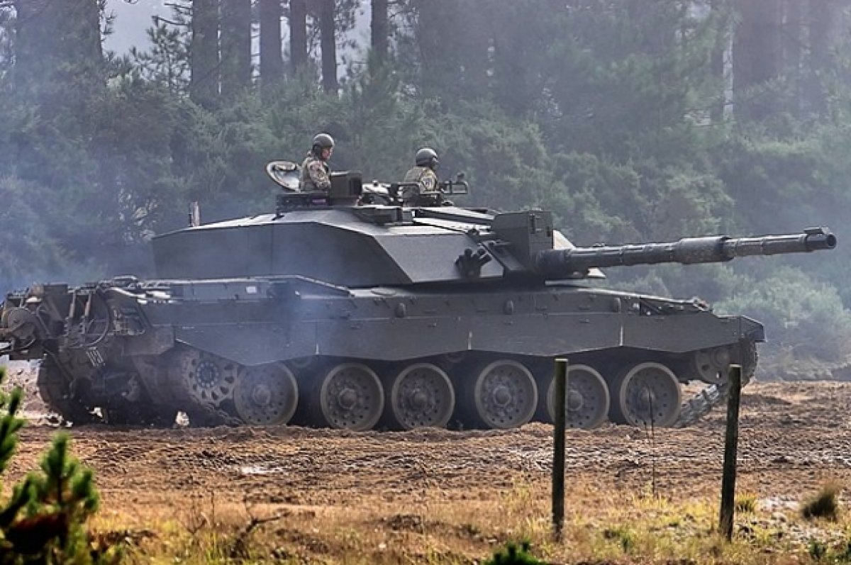 The Guardian: танкисты ВСУ завершили обучение управлению Challenger 2