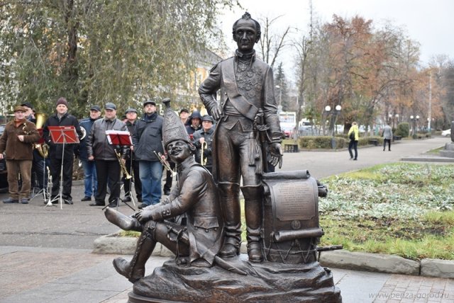 Мало кто знает, но толстая пятка была у пензенцев не на носках.