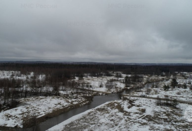 В Судиславском районе Костромской области разлилась река Корба.