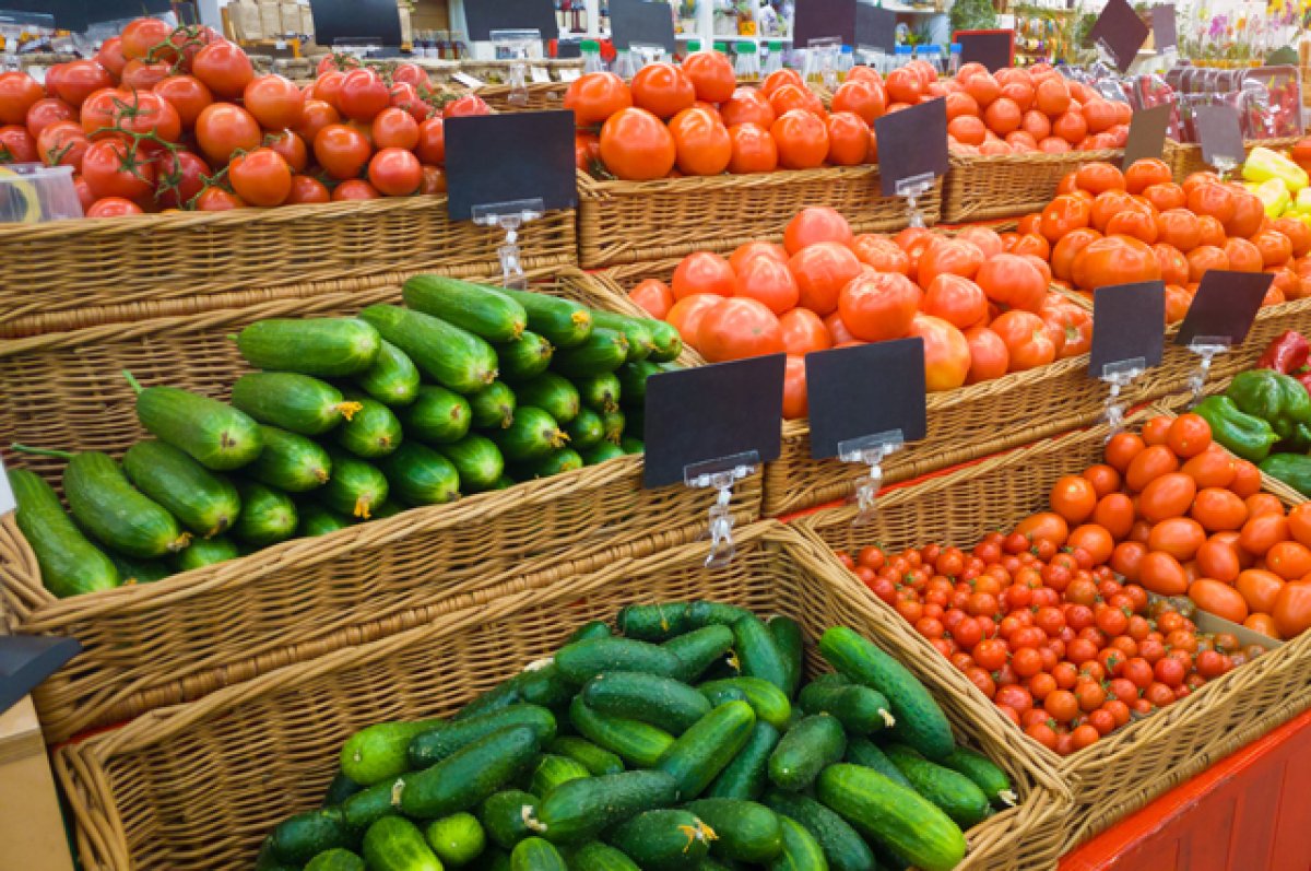 Бешеный огурец. Россиянам пообещали скорое снижение цен на овощи