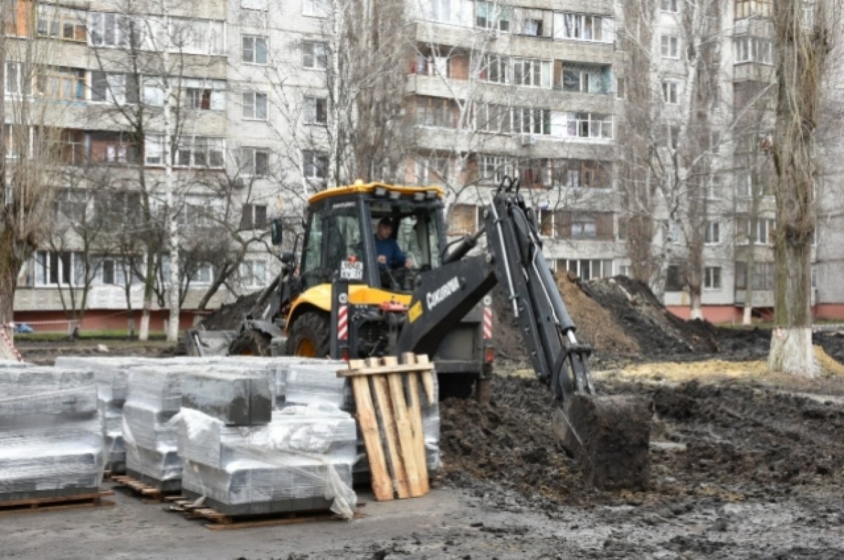 В Старооскольском горокруге началось благоустройство дворовых территорий |  АиФ Белгород