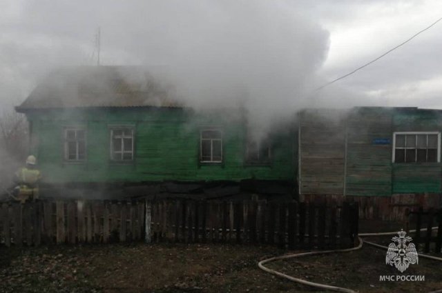 В Переволоцком районе на пожаре погиб 39-летний мужчина.