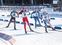 Биатлонисты бежали в Центре зимних видов спорта Ханты-Мансийска.