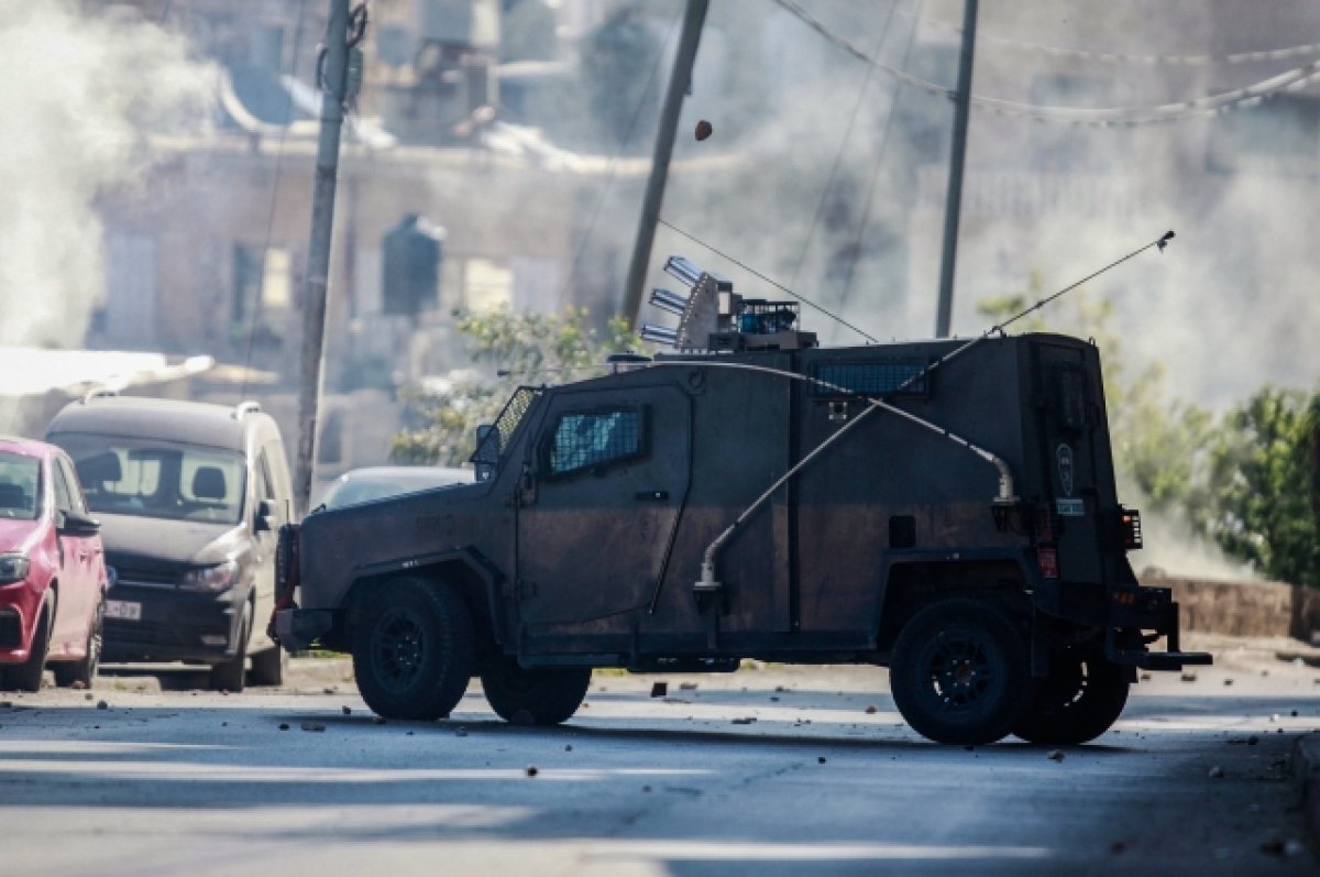 15 палестинцев пострадали в столкновениях с силами Израиля