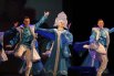 Танцевальными и вокальными номерами порадовали казачьи ансамбли.