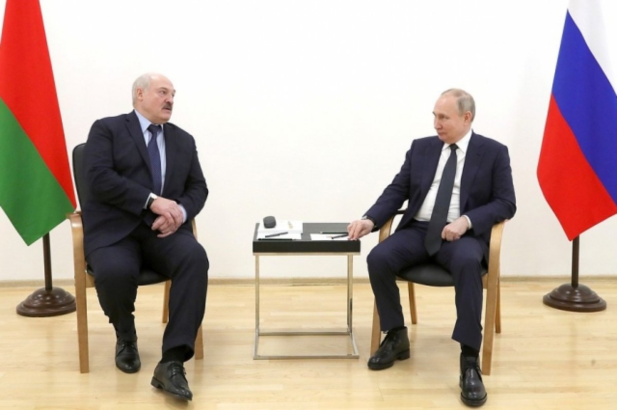 Путин провел встречу с Лукашенко в Москве