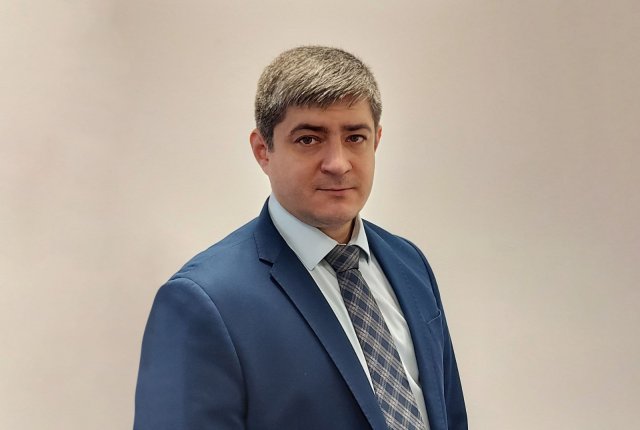 Владимир Чернов: Российский рубль знаменит особенной волатильностью. 