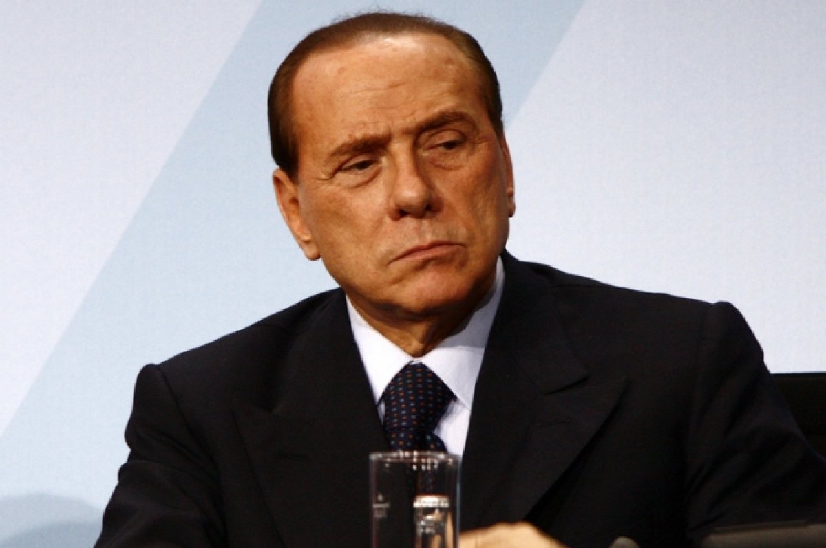 СМИ узнали особенности лейкоза, диагностированного у Берлускони