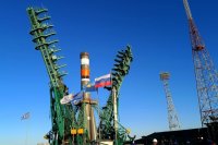 Ракета-носитель «Союз-2.1а» на стартовом комплексе 31-й площадки космодрома Байконур во время комплексных испытаний новой наземной аппаратуры системы управления ракет семейства «Союз-2».