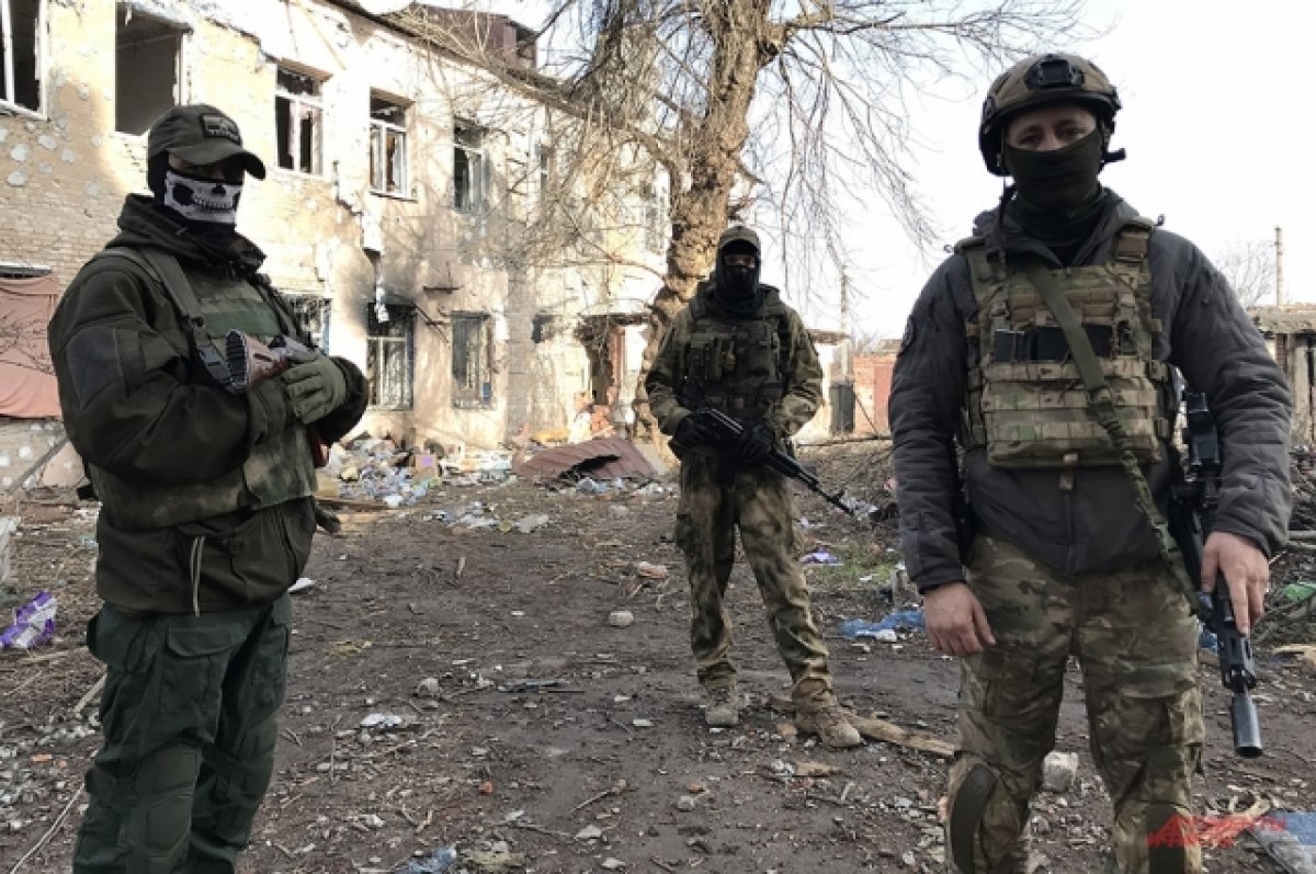 Российские военные продвигаются в западные районы Артемовска