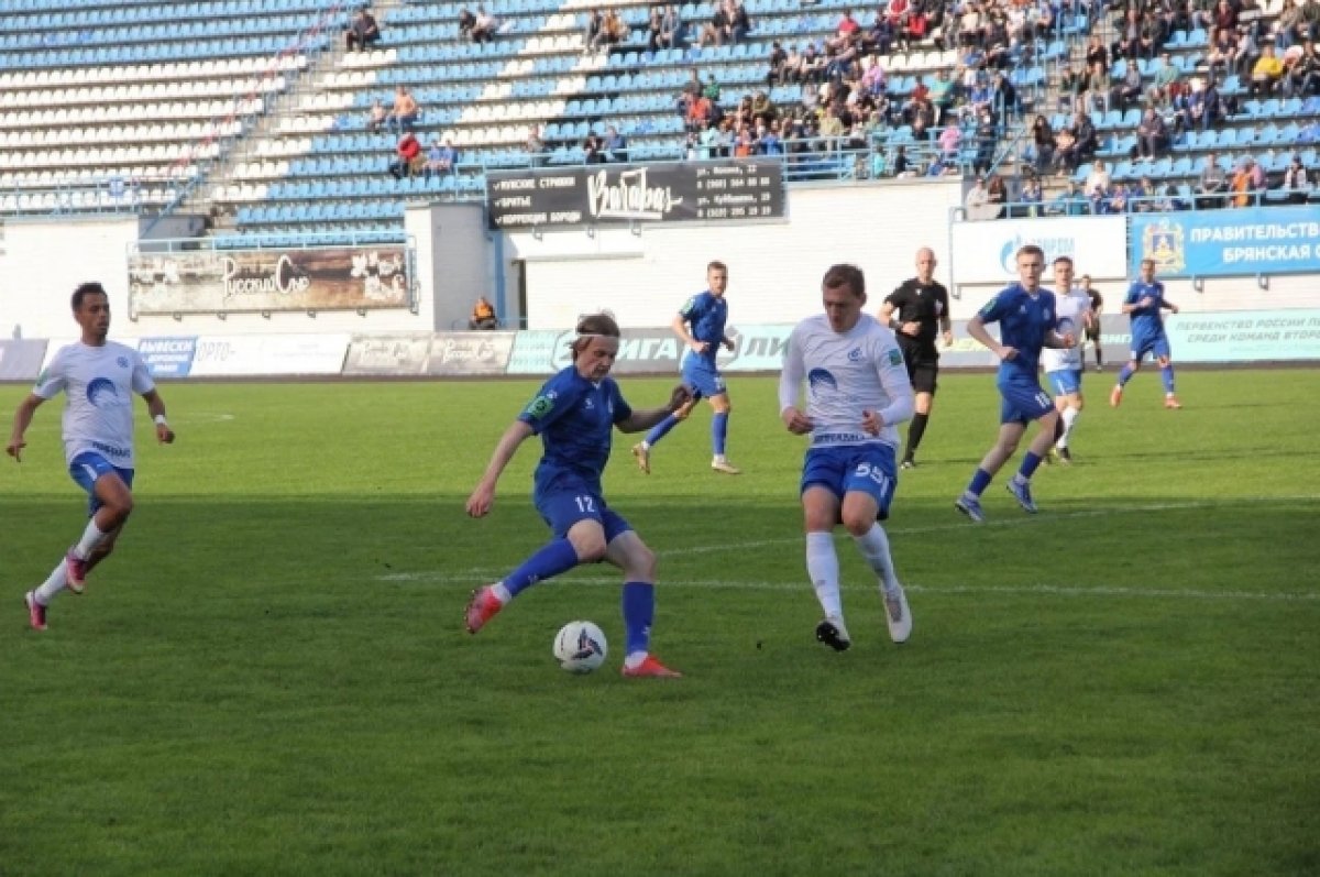 ФК «Динамо-Брянск» выиграл у одноклубников из Владивостока со счетом 2:0