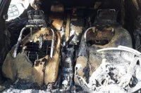 При пожаре сгорел автомобиль.