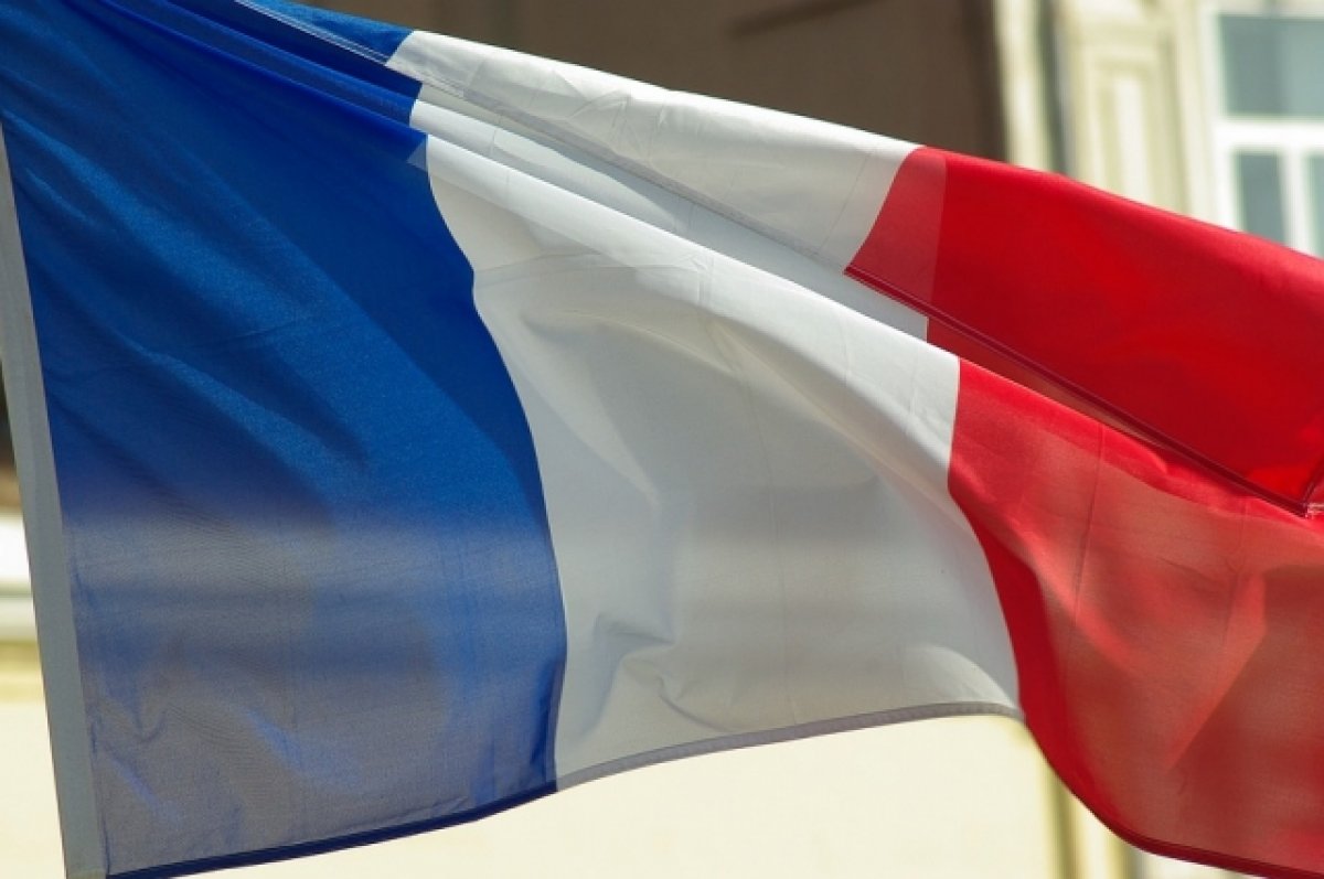 Франция блокирует выделение средств на закупку боеприпасов для Украины