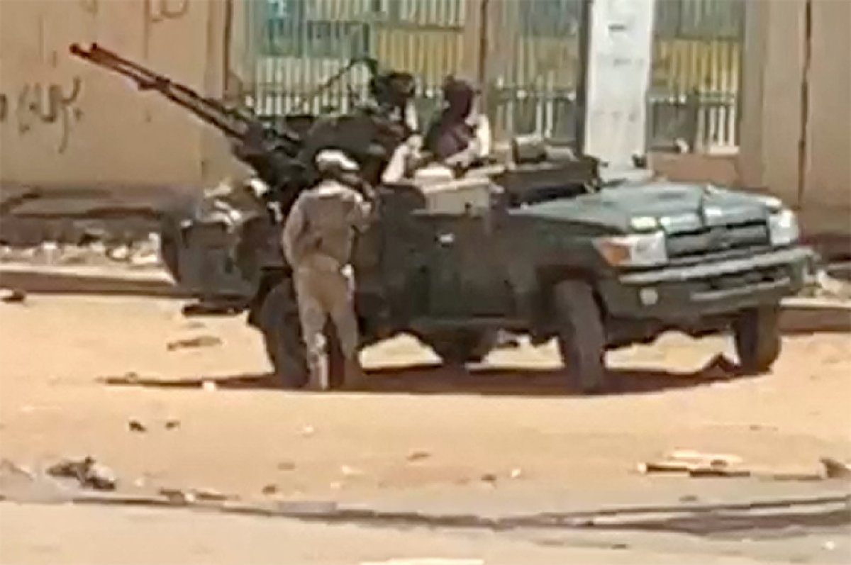Армия против спецназа. Что происходит в Судане